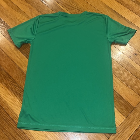Adidas boys green short sleeve- worn once - Picture 2 of 3